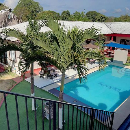 Big Daddy'S Beach Club & Hotel Puerto Armuelles Exterior foto